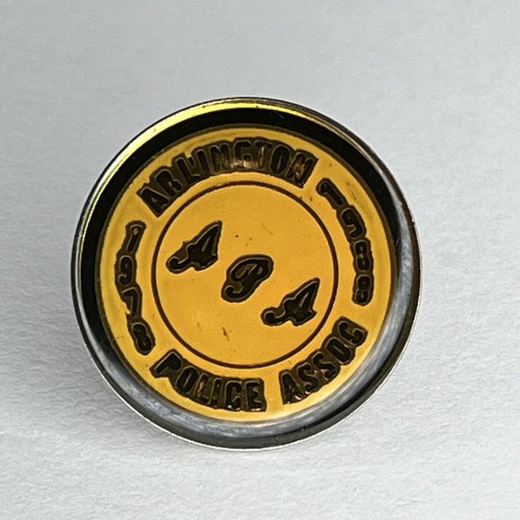 Arlington Police Association Pin 1978-1988 Lapel Pin Hat - Picture 3 of 6